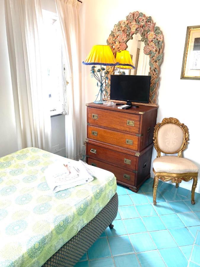 Il Campanile Sulla Piazzetta Bed & Breakfast Capri Luaran gambar